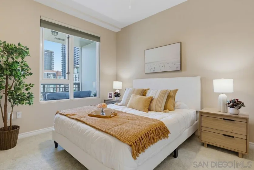300 W Beech Street #1101 photo 12
