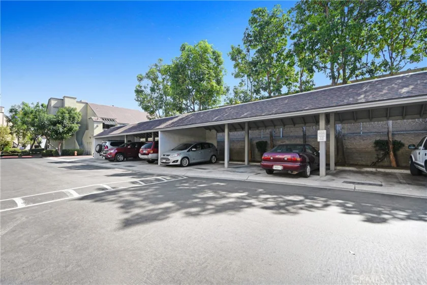 10610 N Lakeside Drive #209 photo 21