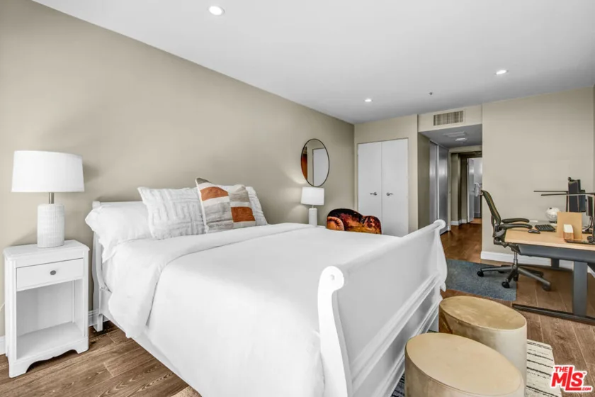 10790 Wilshire Boulevard #404 photo 19