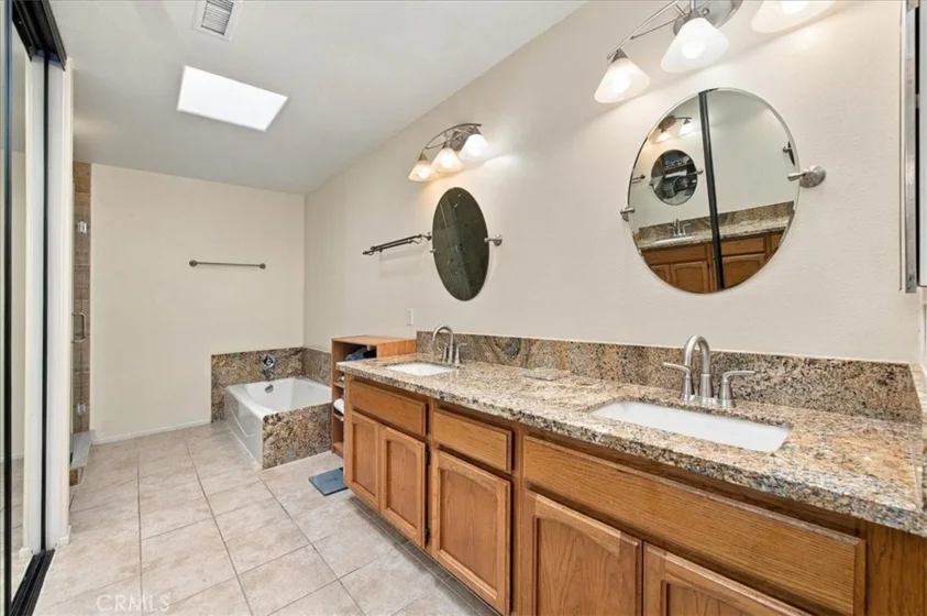 40472 Via Amapola photo 26