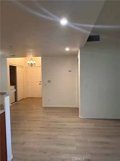 31221 Taylor photo 7