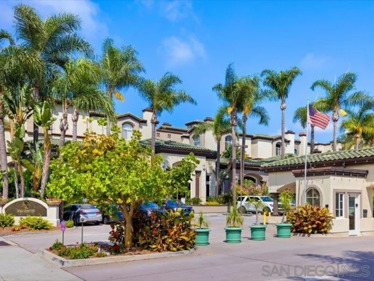 9237 Regents Road ##K101 photo 29
