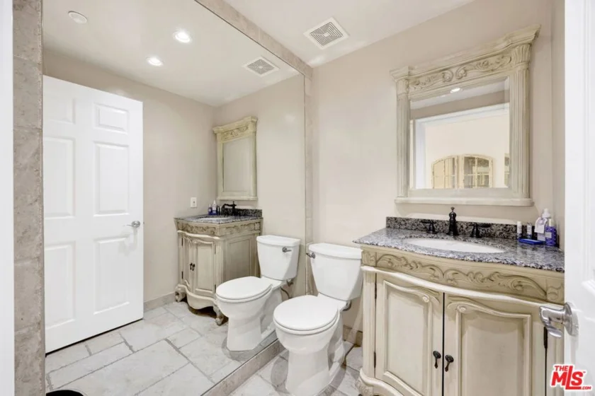 11952 Montana Avenue #303 photo 4
