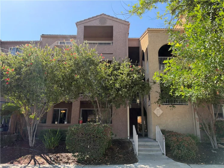2400 San Gabriel #106 photo 2