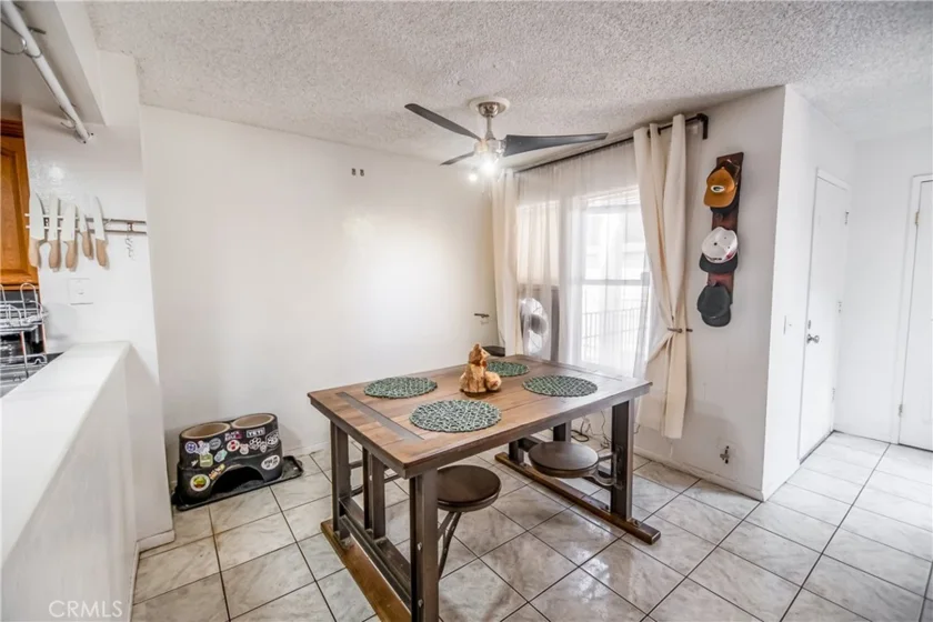 300 E Chestnut #300Q photo 3