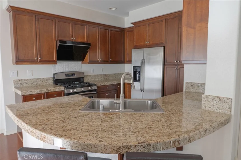 1333 Abelia photo 10