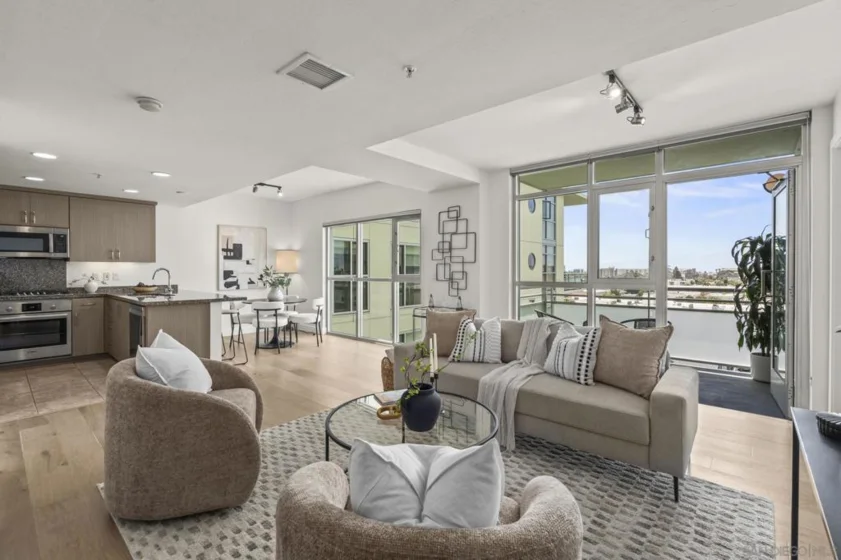 3812 Park Boulevard #501 photo 2