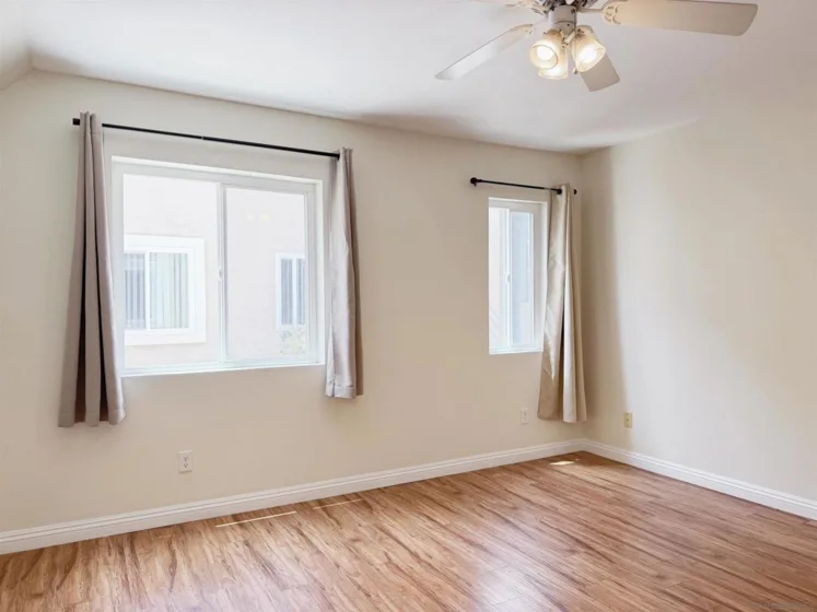 7405 Charmant Drive #2013 photo 5