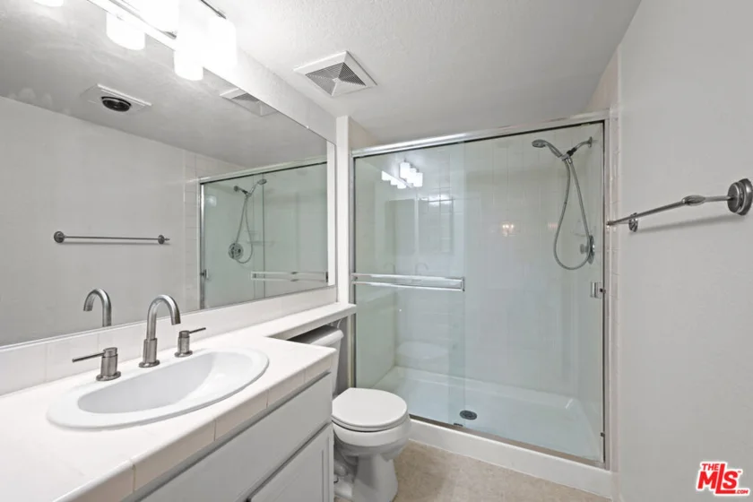 1418 Brett Place #205 photo 21