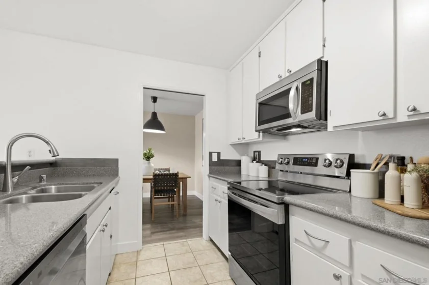3940 Dove Street #204 photo 21