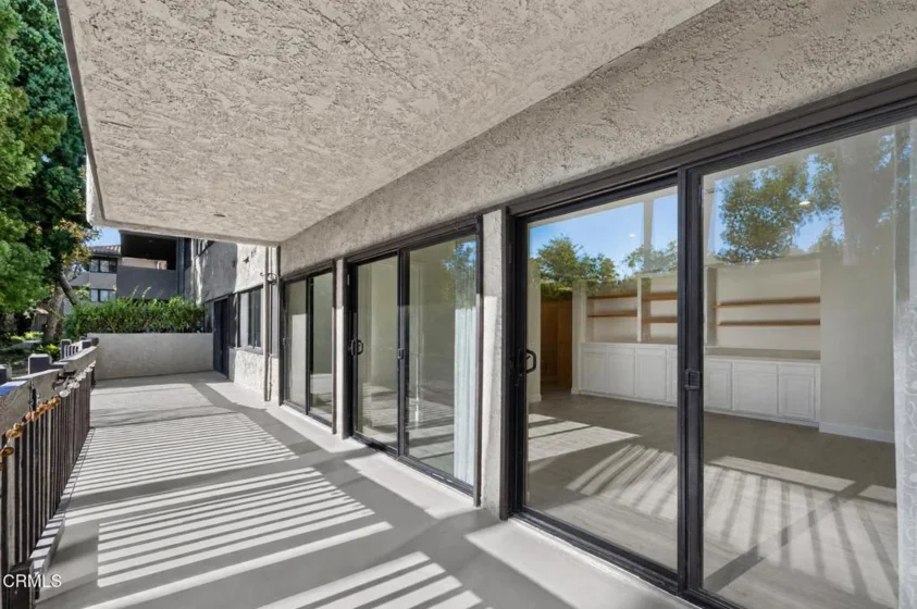 111 S Orange Grove Boulevard #105 photo 35