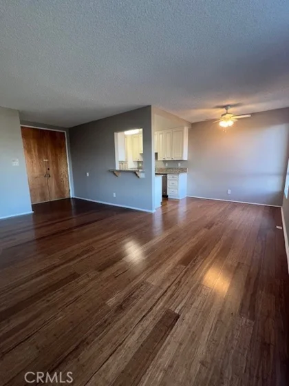 622 S Barrington #302 photo 16