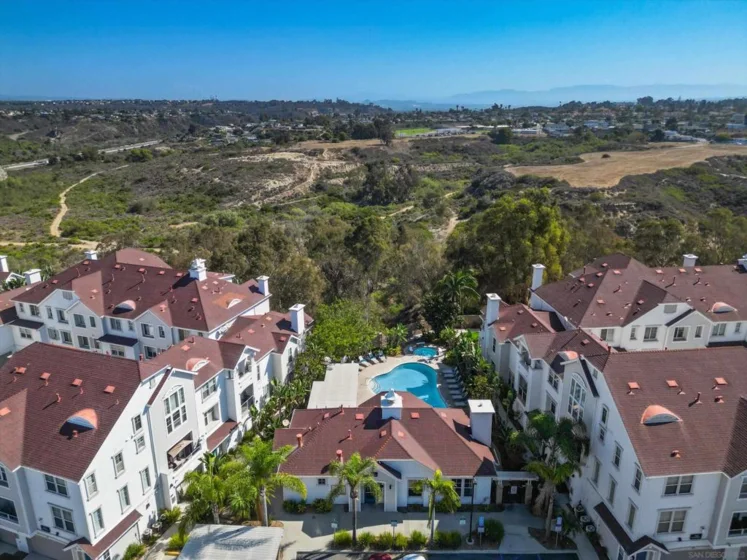 790 Harbor Cliff Way #191 photo 38