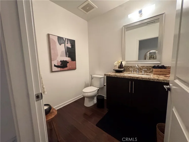 21 Gramercy #218 photo 23