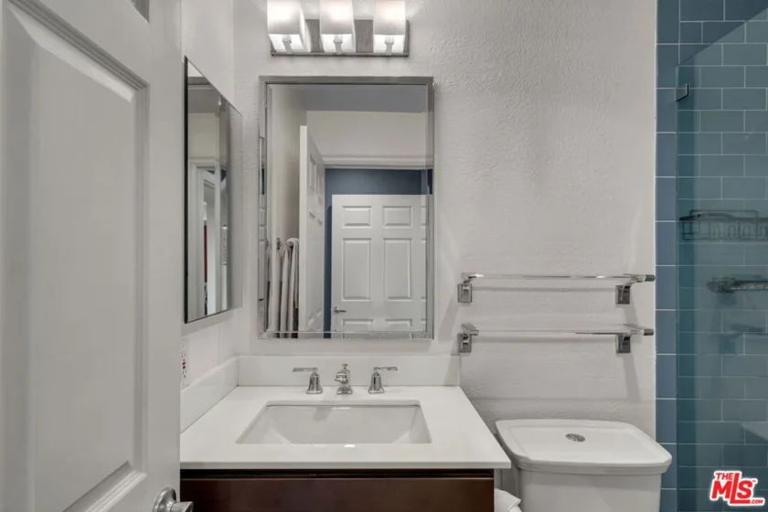 1722 Malcolm Avenue #304 photo 34