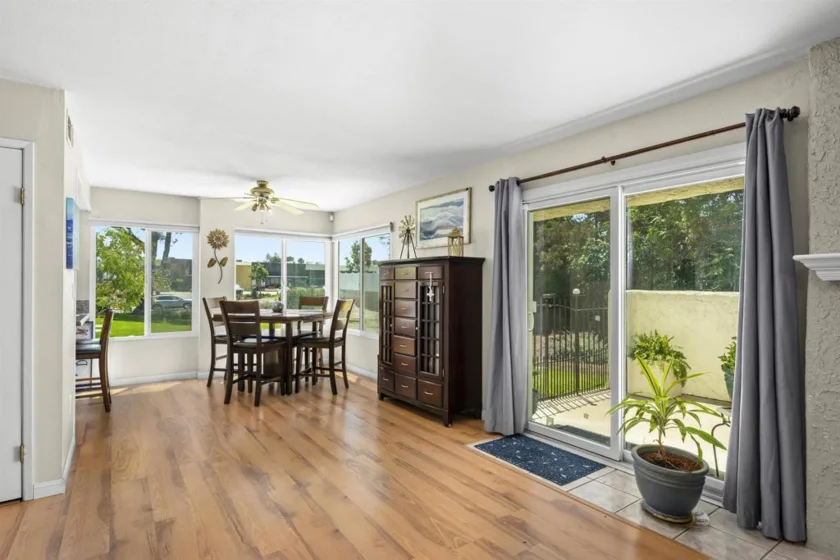 1311 Hawk Lane photo 12