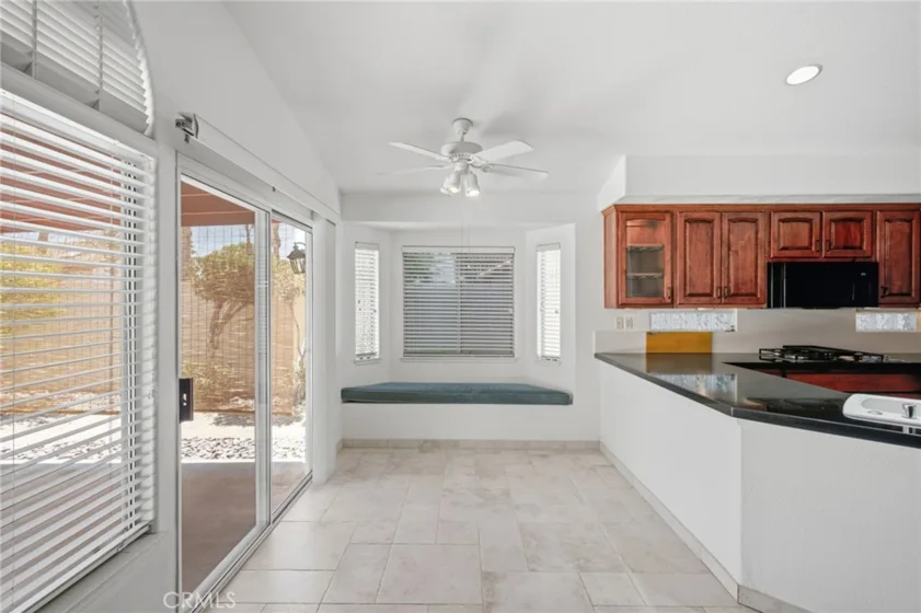 40050 Calle Yorba Vista photo 7