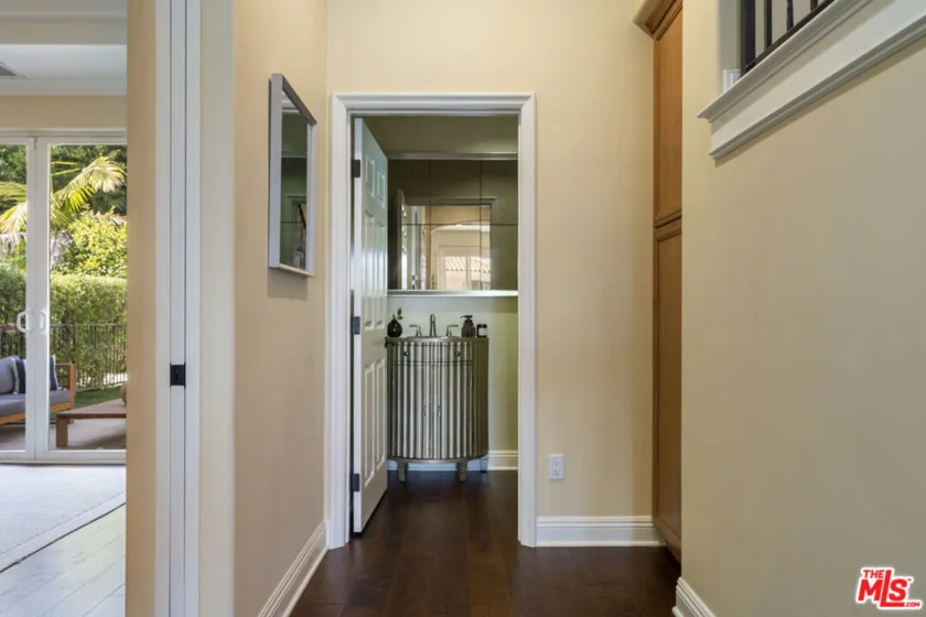 23963 De Ville Way photo 16