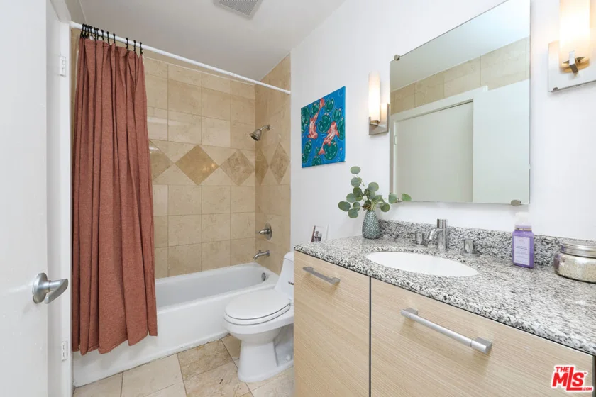 6250 Fulton Avenue #205 photo 8