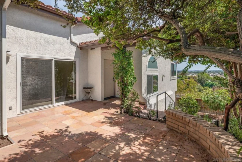 3866 Murray Hill photo 9
