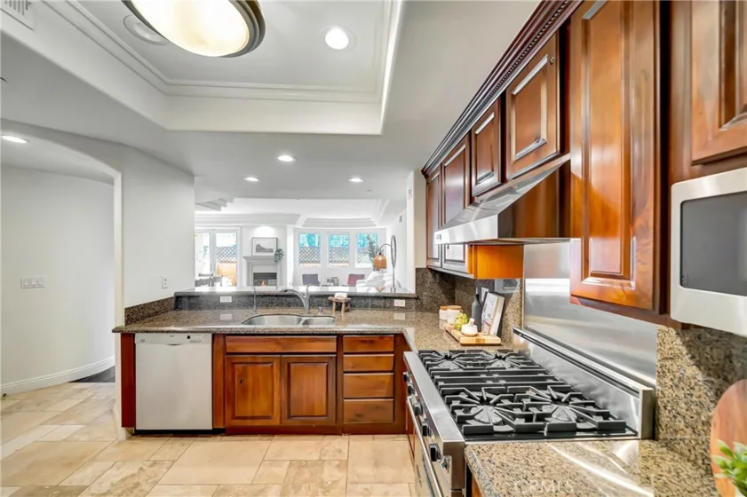 12044 Hoffman Street #303 photo 22