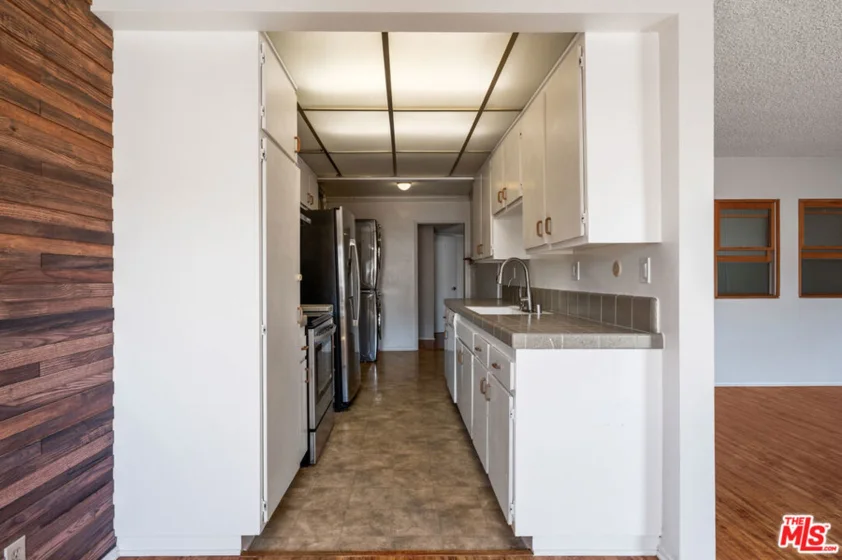 5950 Buckingham #610 photo 22