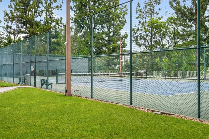 100 S Doheny Drive #1105 photo 28