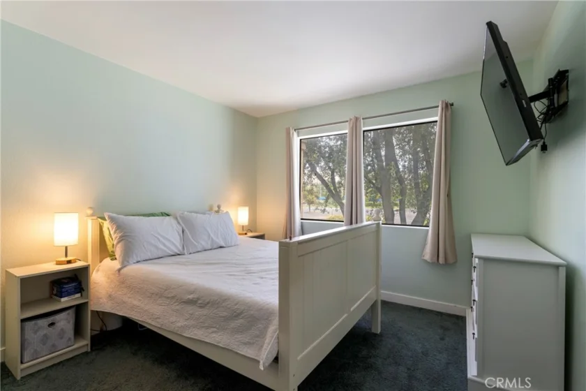 1114 W Blaine #204 photo 16