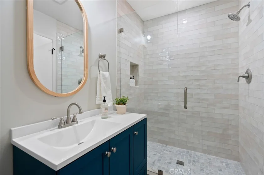 10707 Camarillo Street #314 photo 17