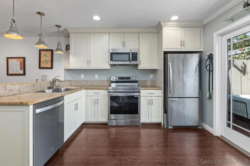 7856 Camino Glorita photo 12