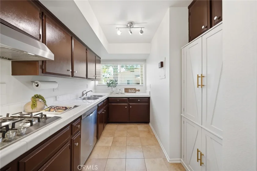 1225 Rosecrans #36A photo 16