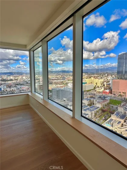 889 Francisco Street #3608 photo 5