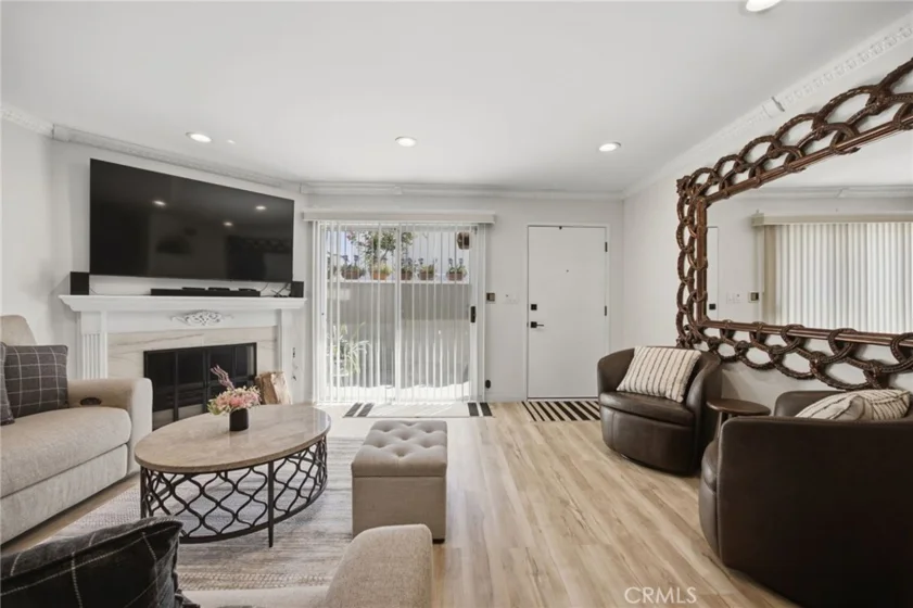 14345 Foothill #111 photo 10