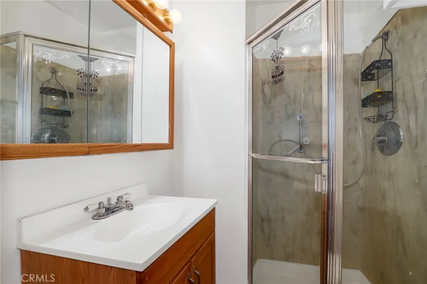 5403 Newcastle Avenue #28 photo 17