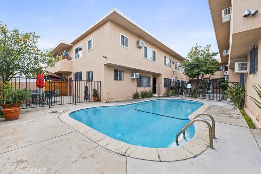 6850 Morella Avenue #7 photo 1