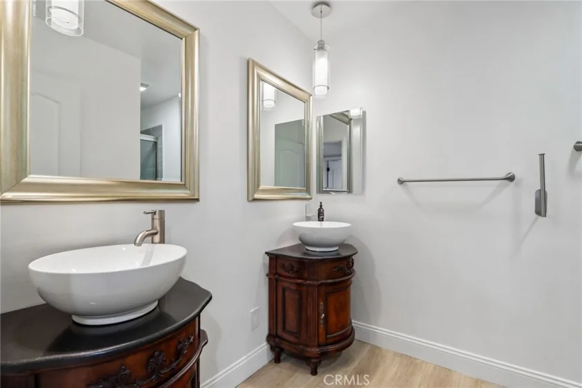 6225 Coldwater Canyon Avenue #102 photo 16