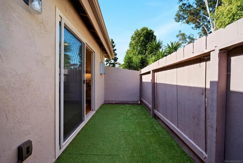 7828 Camino Raposa photo 16