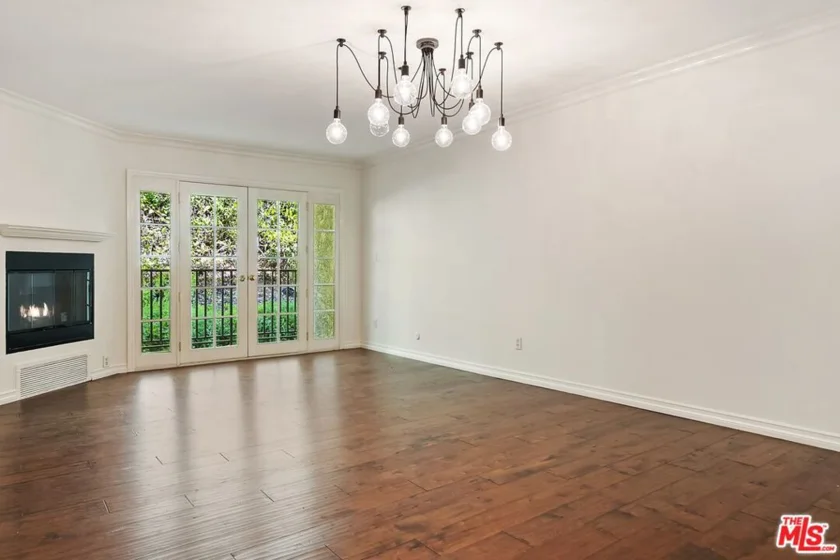 1230 Horn Avenue #522 photo 1