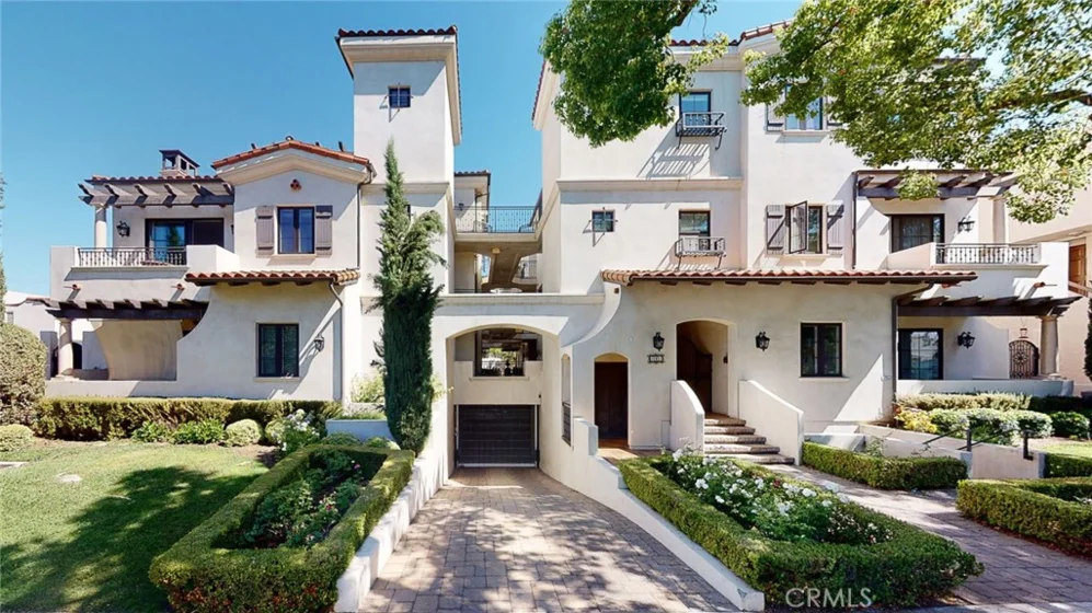 341 W California Avenue #201 photo 1