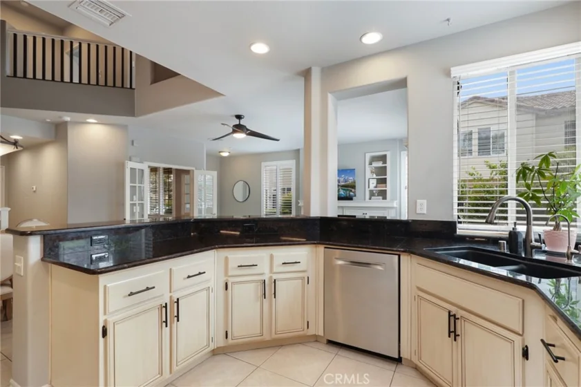 27541 Caesars Place photo 12
