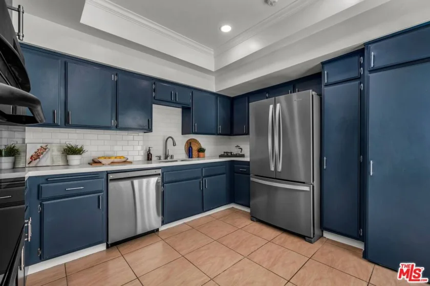 1220 Manning Avenue #3 photo 3