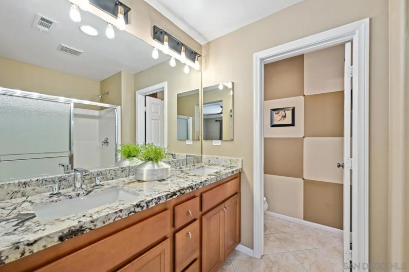 1540 Nightfall Lane photo 11