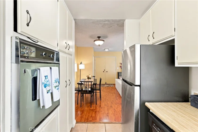 5625 Windsor Way #211 photo 9