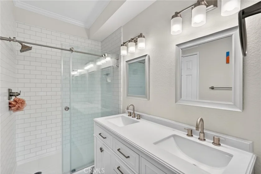1027 S Stresa photo 13