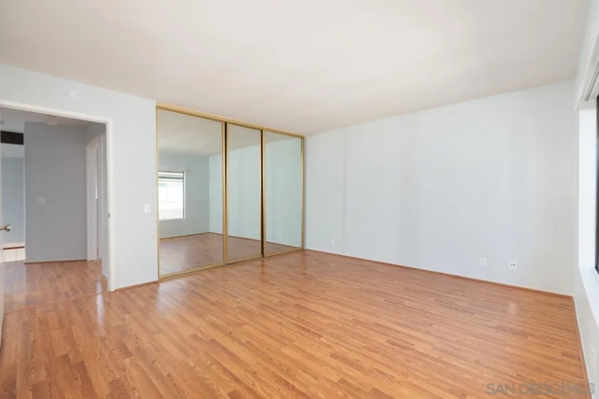 3286 Caminito Eastbluff #114 photo 13