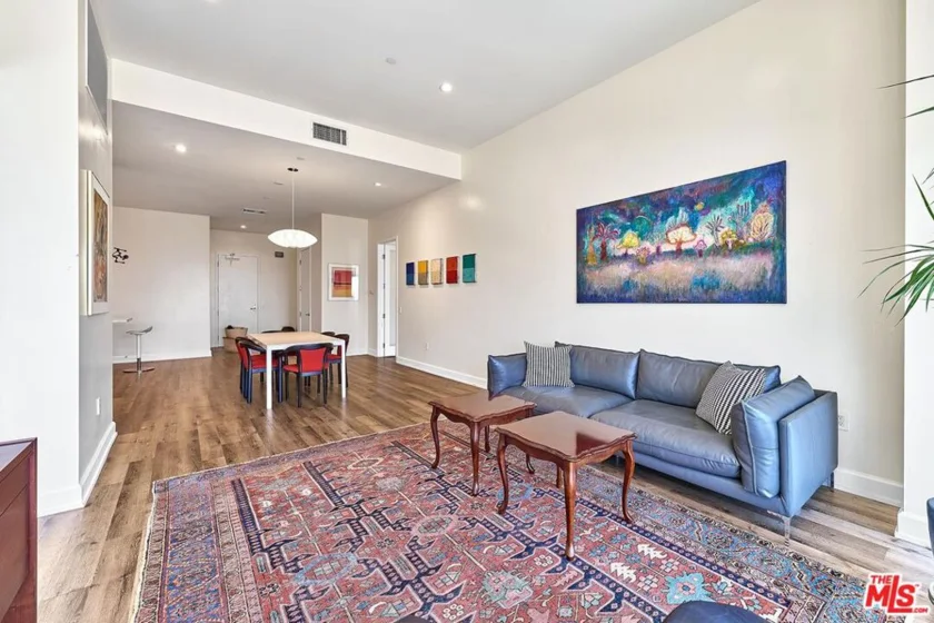 3223 W 6th Street #1005 photo 8
