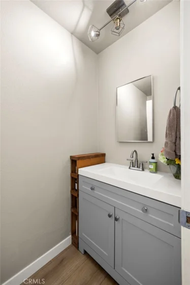 2452 Chelsea Place #M photo 8