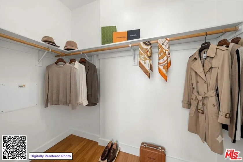 3810 Wilshire Boulevard #1801 photo 26