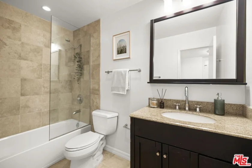 925 14th Street #19 photo 30
