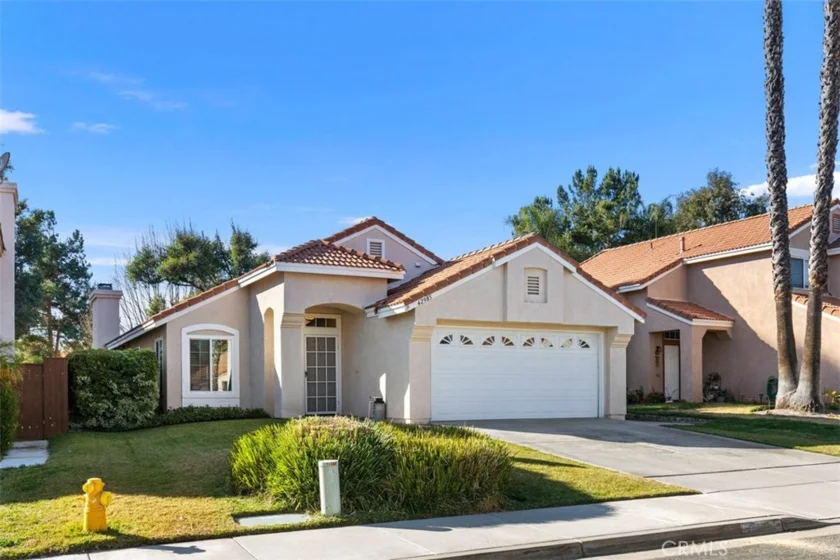42985 Calle Jeminez photo